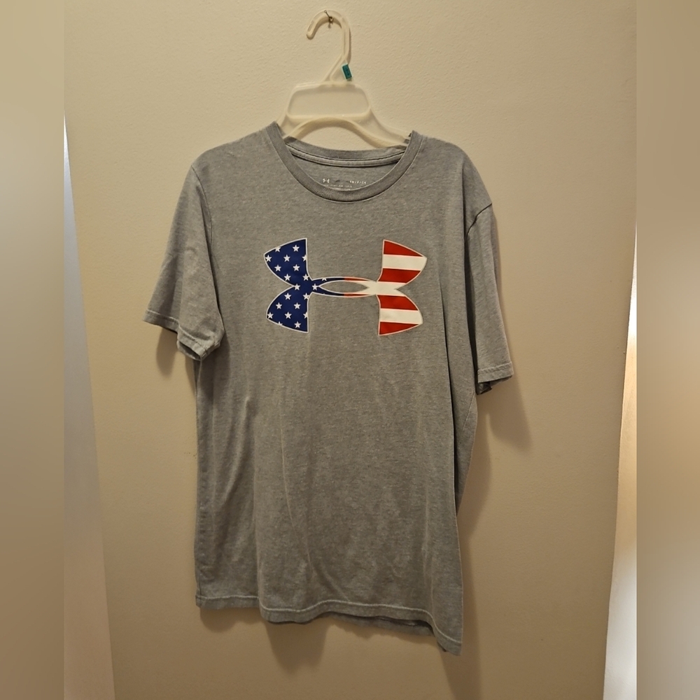 Under Armour Mens Shirt Small Gray Tee T American Flag USA Heatgear 4th of July